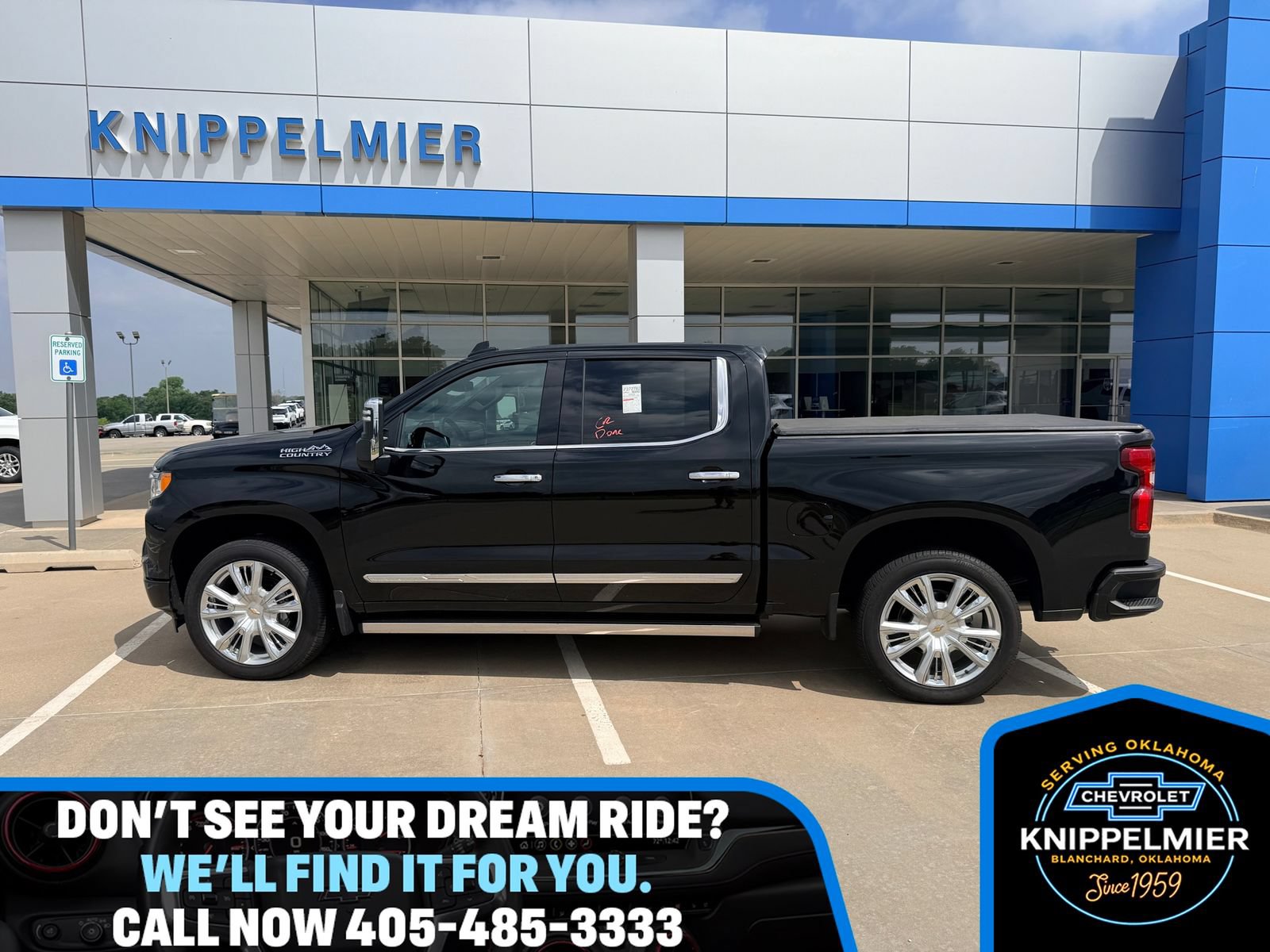Used 2025 Chevrolet Silverado 1500 High Country w/ High Country Premium Package AWD/4WD image 1