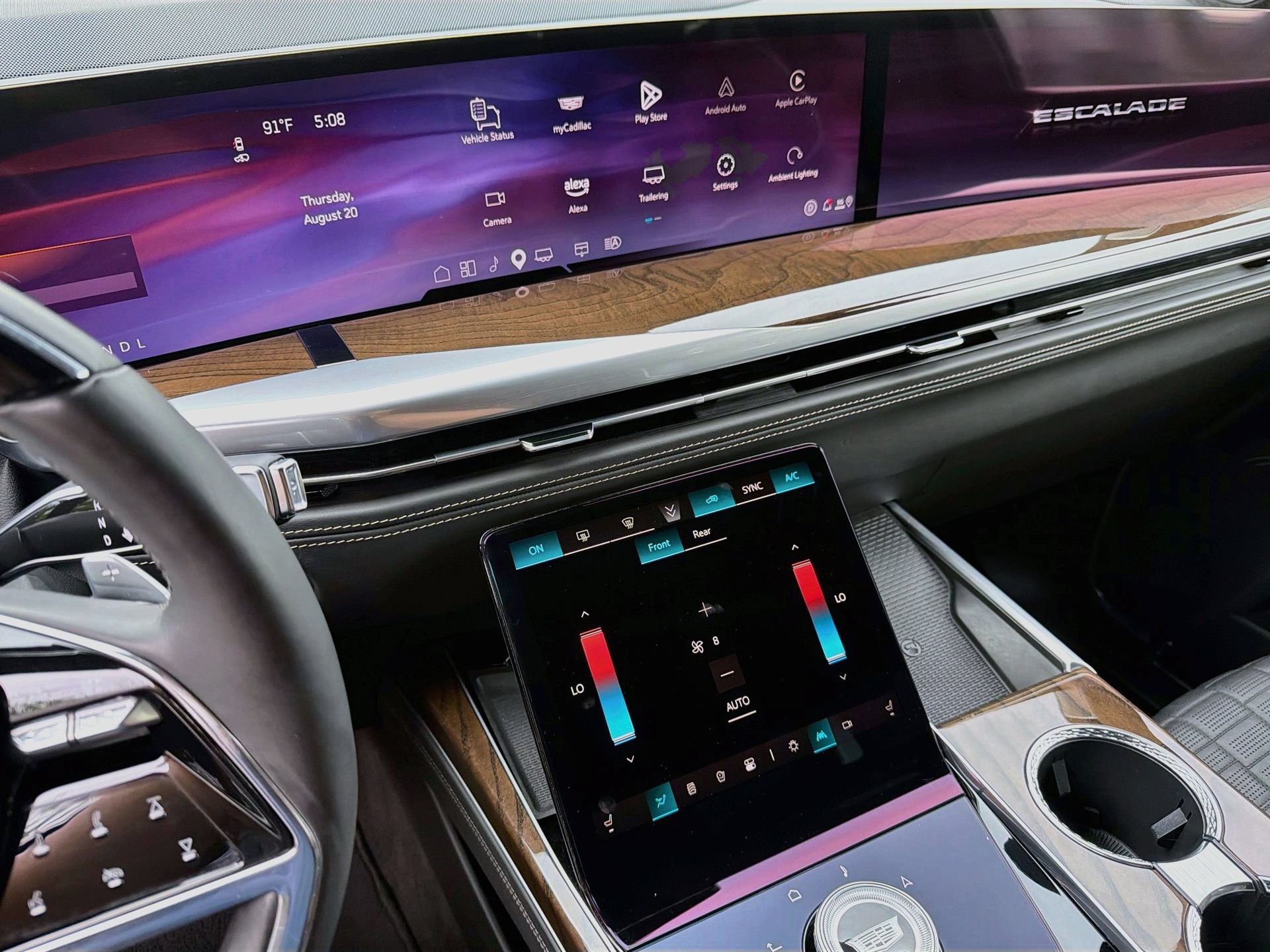 Certified 2025 Cadillac Escalade ESV Sport Platinum AWD/4WD image 32