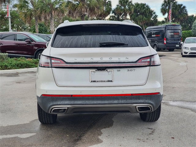 Used 2019 Lincoln Nautilus Standard image 4