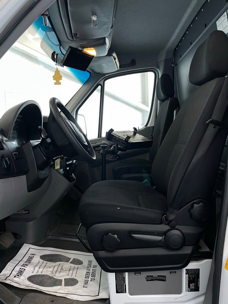 Used 2017 Mercedes-Benz Sprinter 144 Cargo image 30