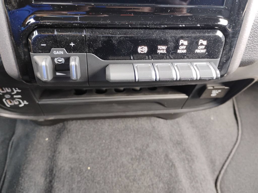 New 2026 RAM 3500 Tradesman AWD/4WD image 29