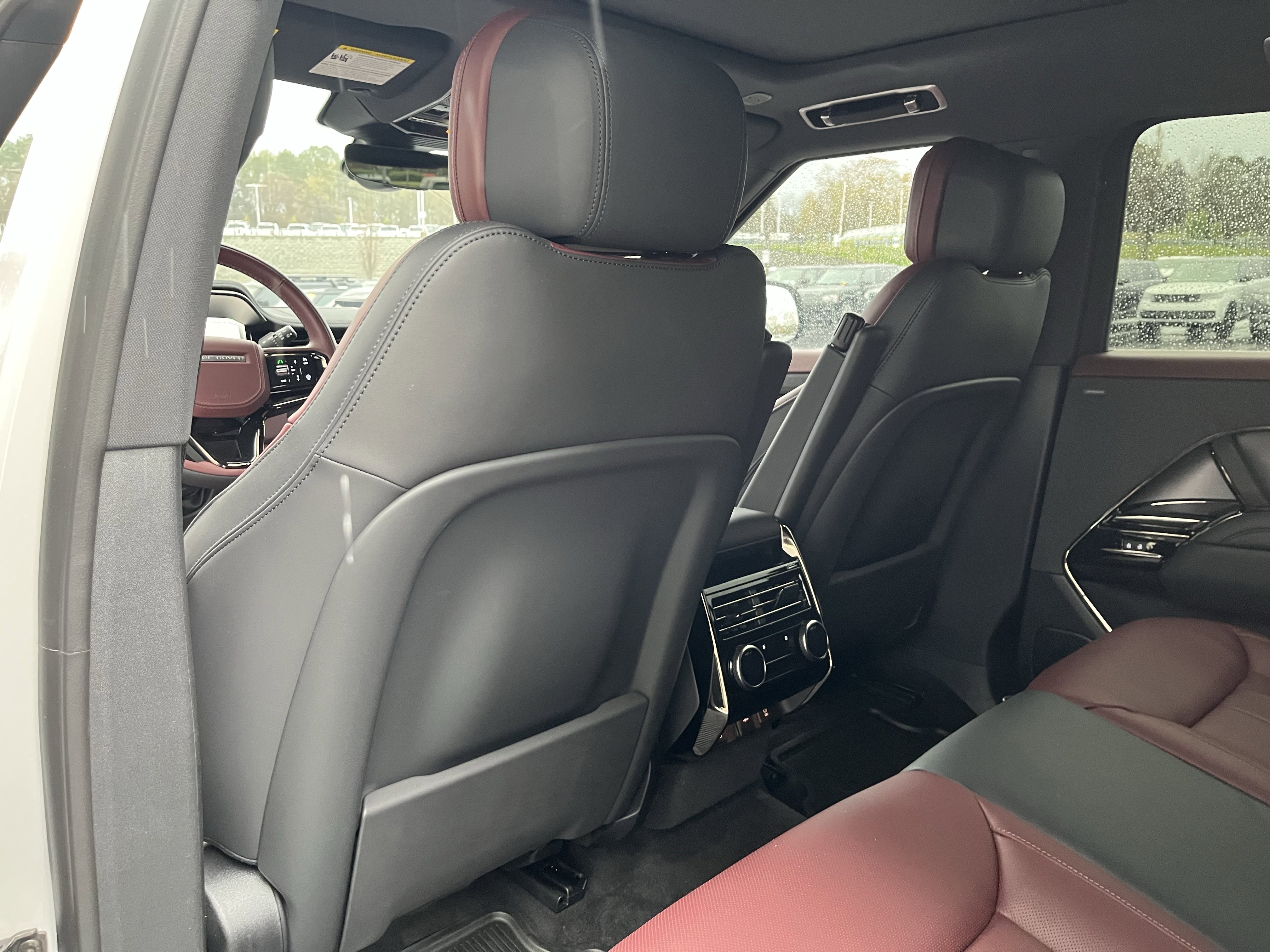 Certified 2026 Land Rover Range Rover Sport Dynamic SE AWD/4WD image 33