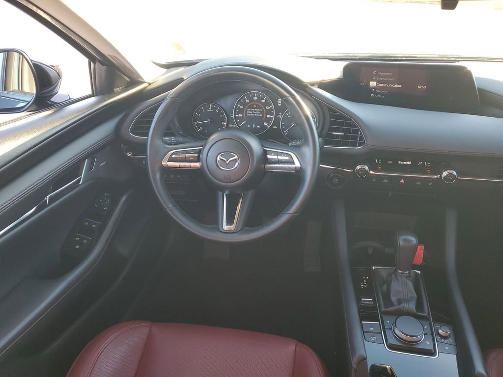 Used 2023 MAZDA MAZDA3 s image 15