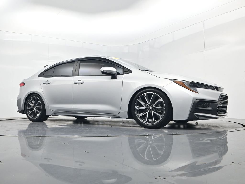 Used 2022 Toyota Corolla SE image 35