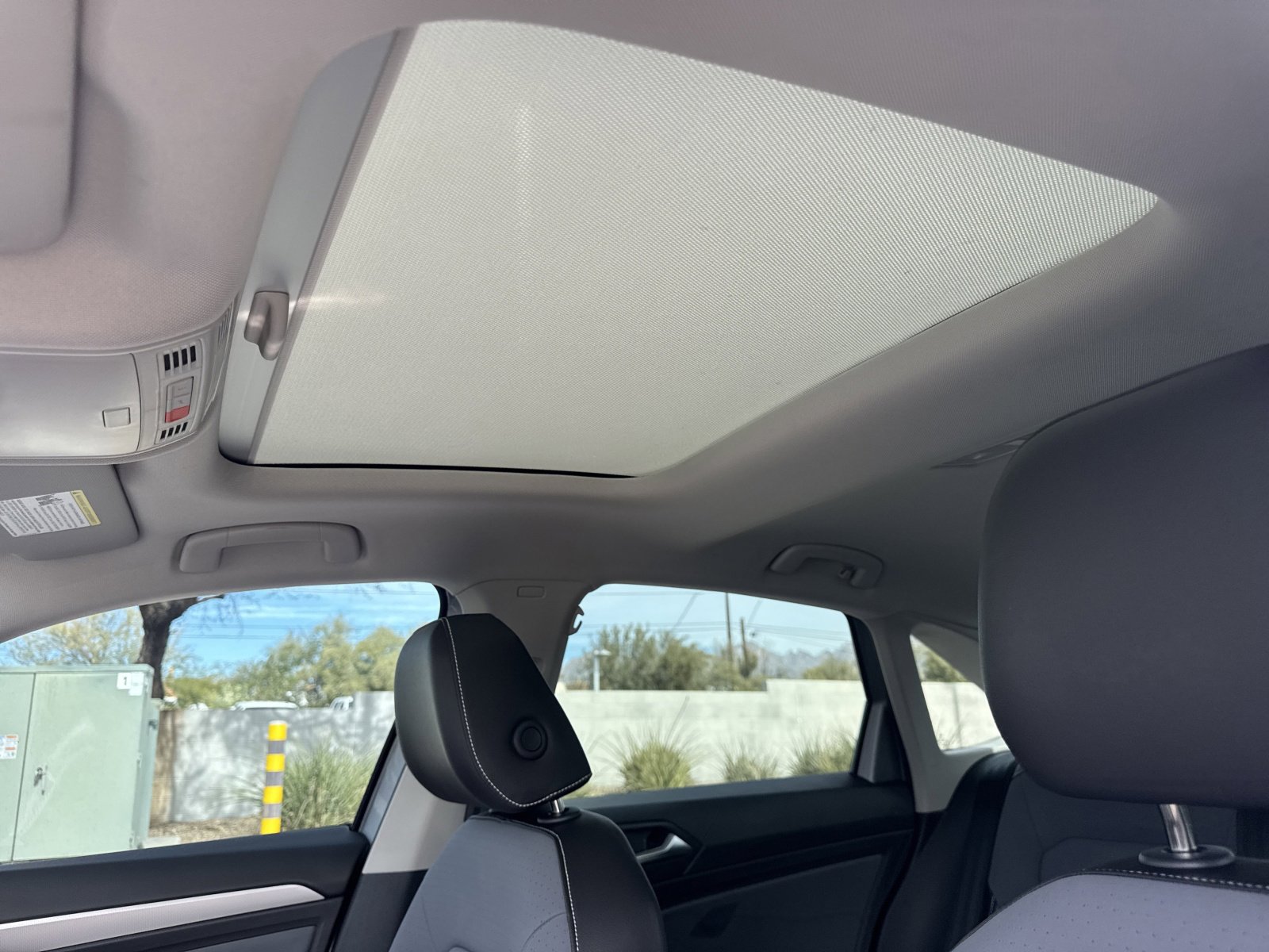 New 2026 Volkswagen Jetta SE FWD image 16