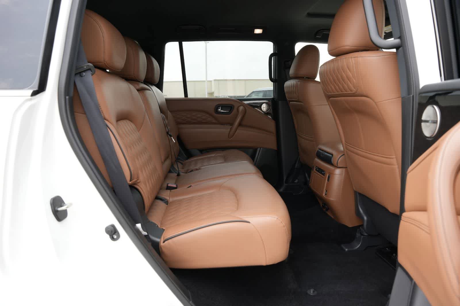 Certified 2024 INFINITI QX80 Sensory AWD/4WD image 21