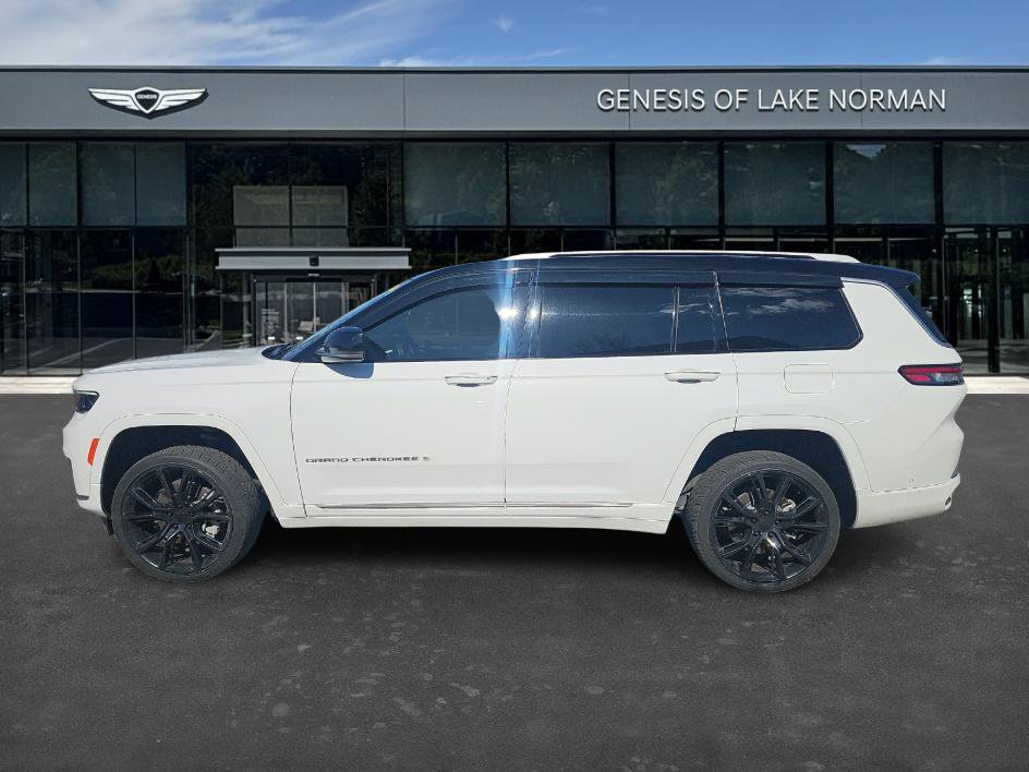 Used 2023 Jeep Grand Cherokee L Summit w/ Luxury Tech Group V image 7