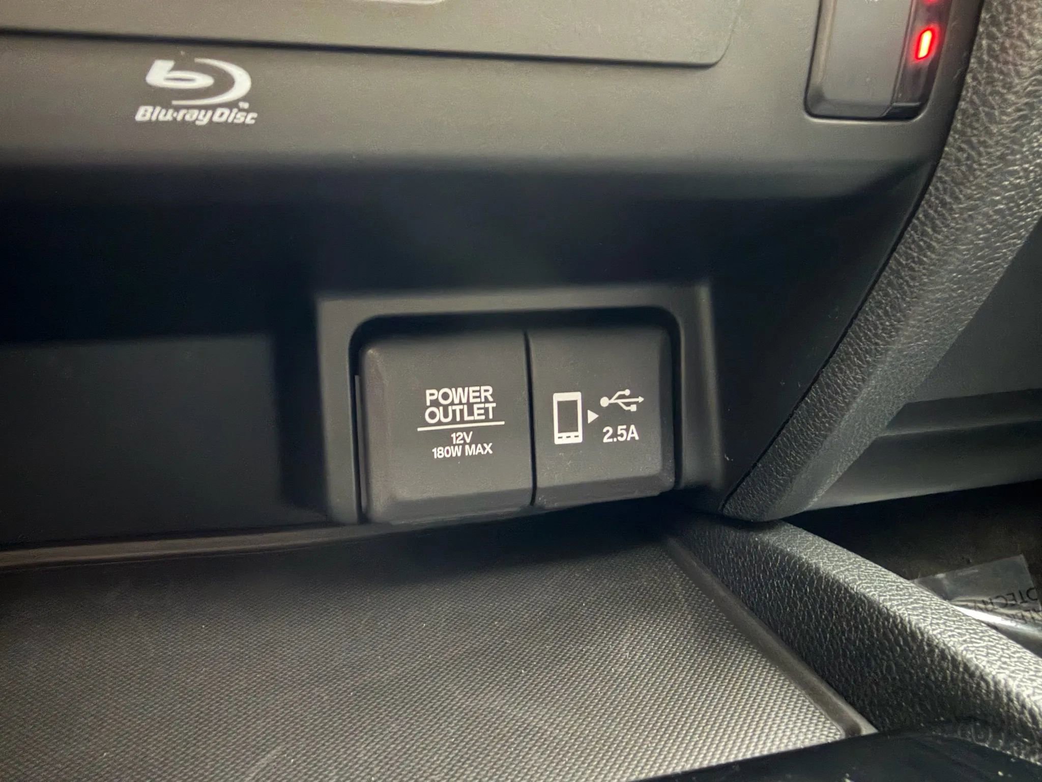 Used 2020 Honda Pilot Touring image 51