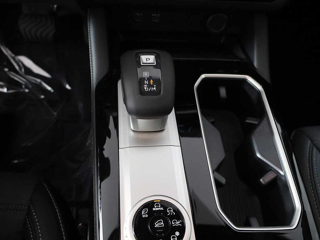 New 2026 Mitsubishi Outlander LE AWD/4WD image 44