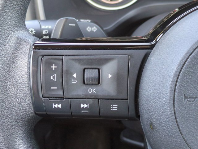 Certified 2023 Nissan Rogue SV image 22