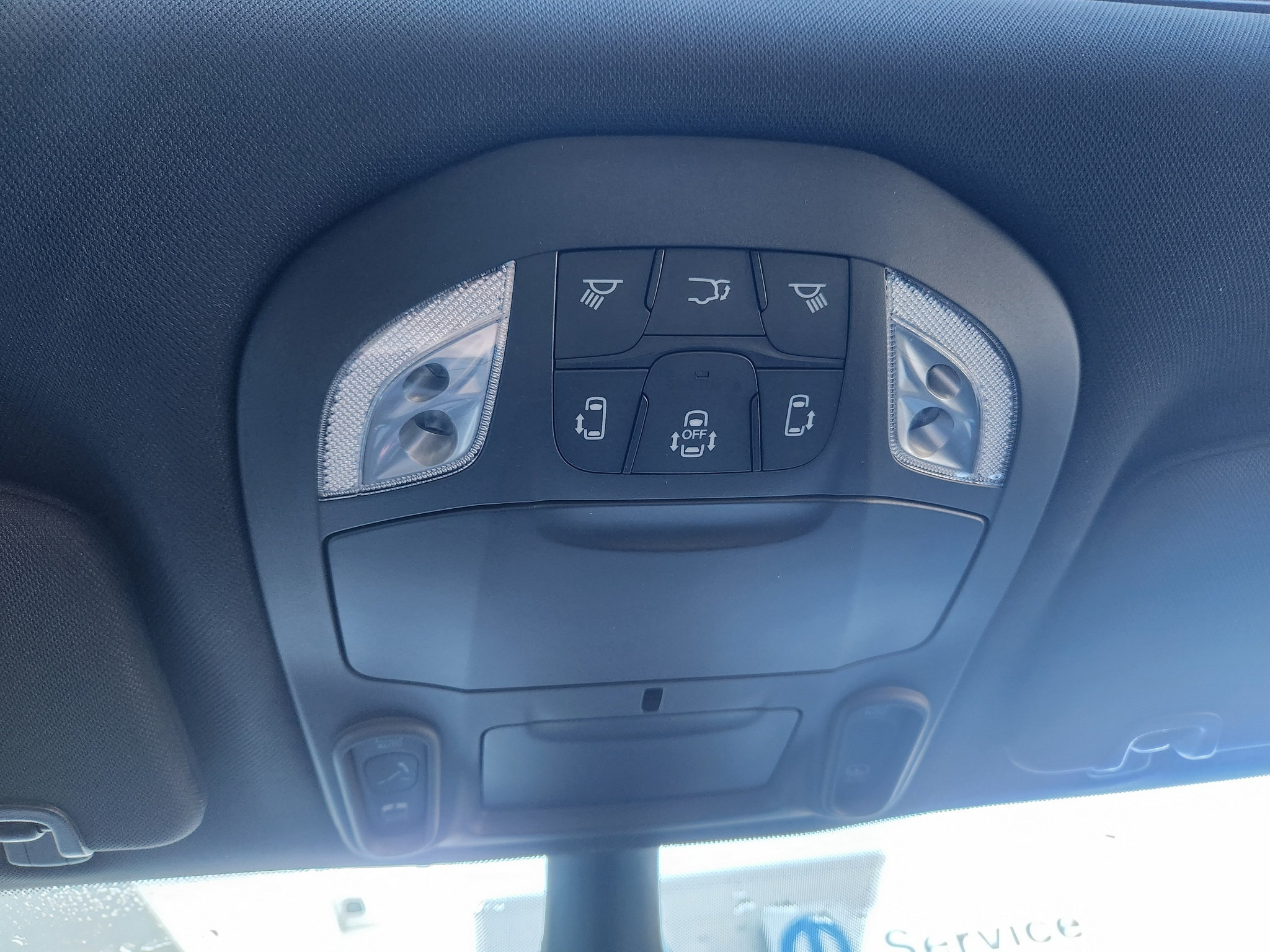 New 2027 Chrysler Pacifica Limited FWD image 30