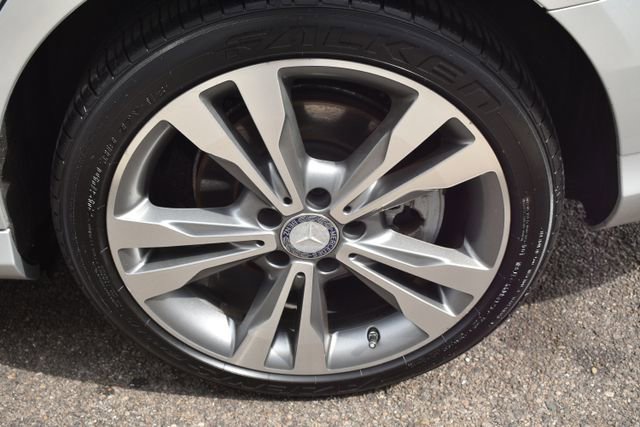 Used 2015 Mercedes-Benz C 300 4MATIC Sedan w/ Premium 1 Package image 48