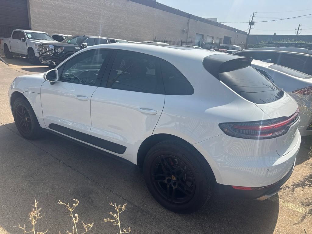 Used 2021 Porsche Macan AWD/4WD image 32