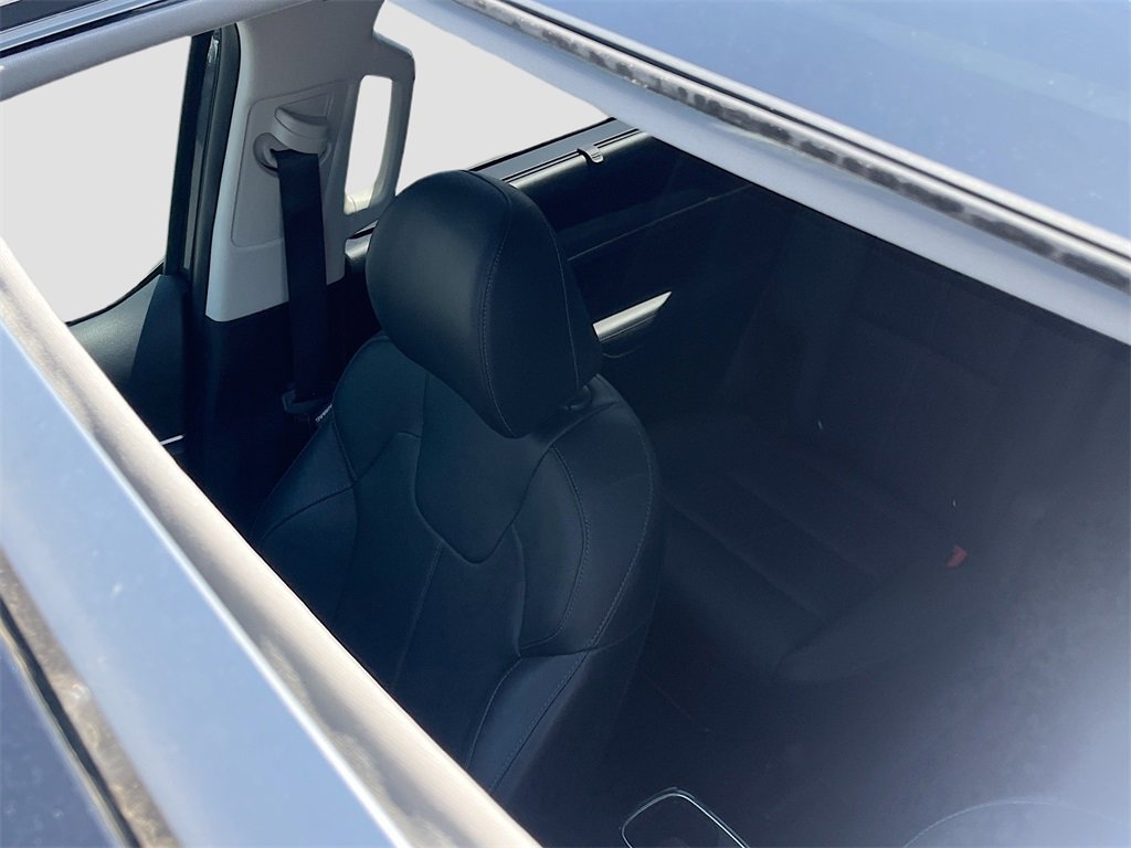 Used 2022 Kia Telluride SX image 23