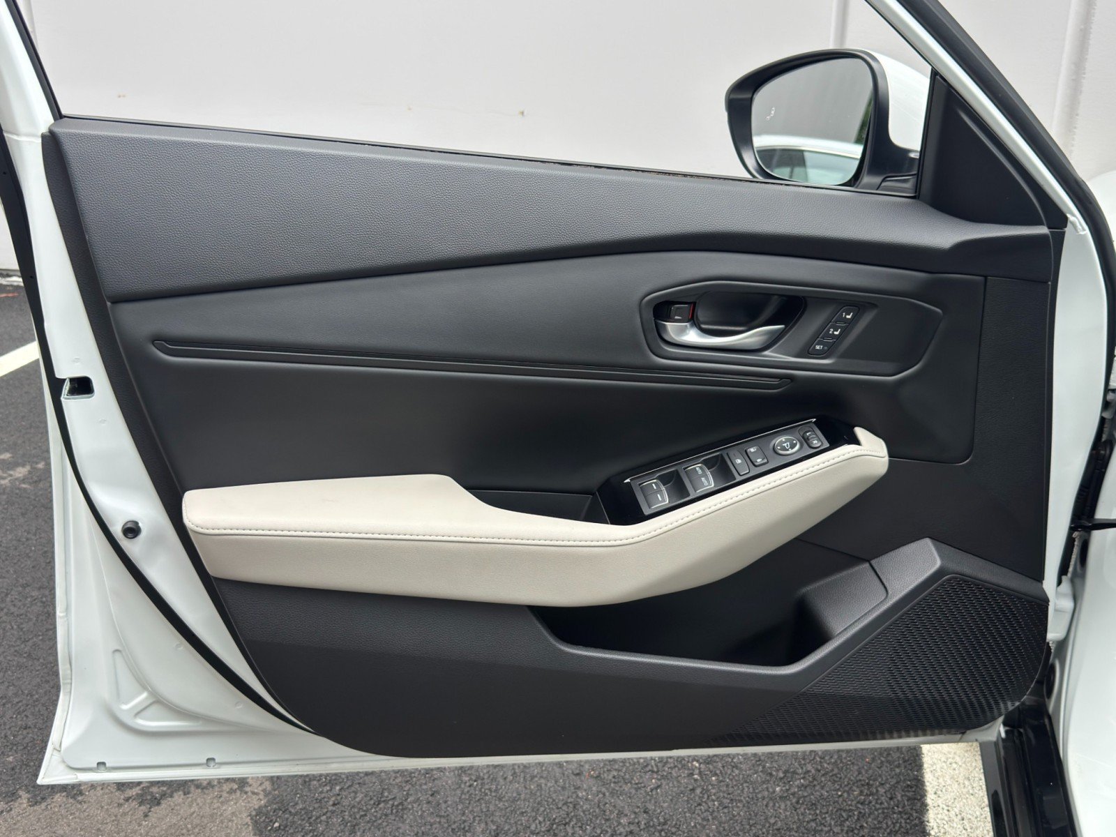Used 2024 Honda Accord Touring image 42