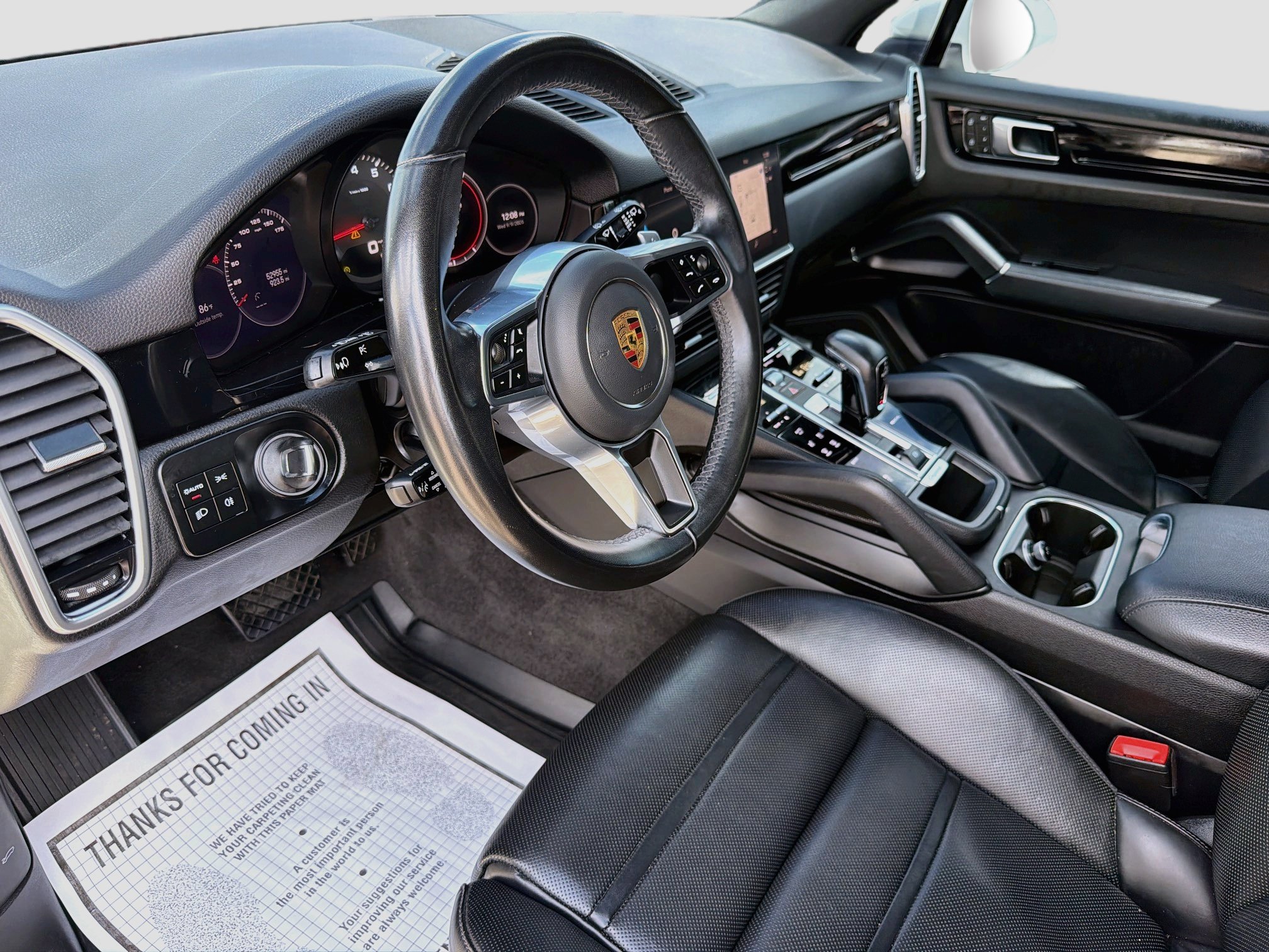 Used 2023 Porsche Cayenne AWD/4WD image 25