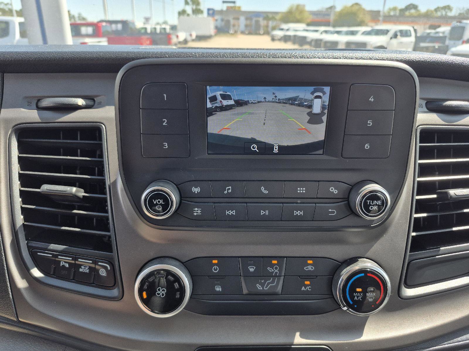 Certified 2020 Ford Transit 350 XLT image 5