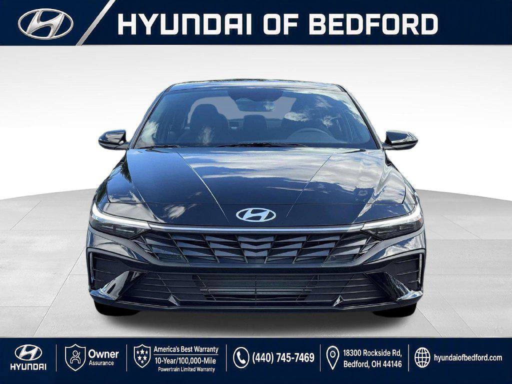 New 2026 Hyundai Elantra Sport FWD image 14