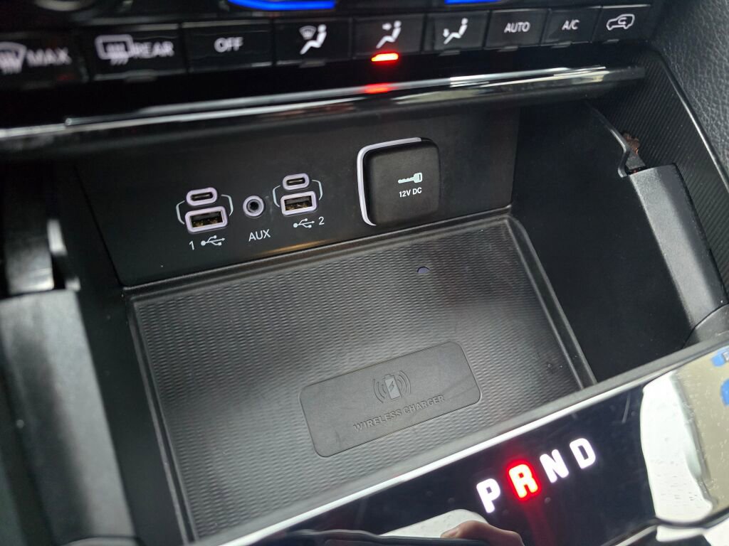 Used 2024 Jeep Grand Cherokee L Limited w/ Luxury Tech Group II image 26