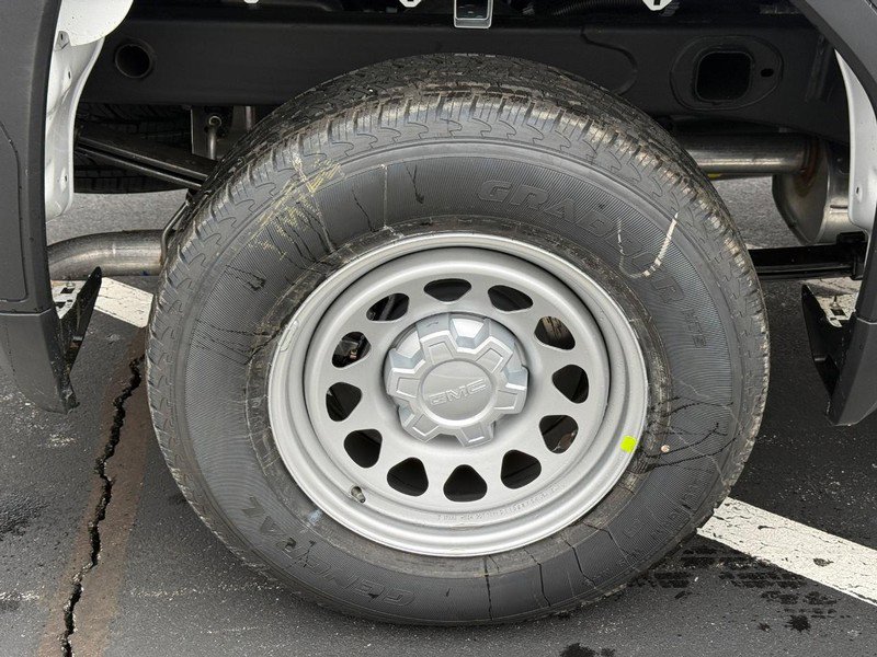 New 2026 GMC Sierra 1500 Pro w/ Pro Value Package image 4