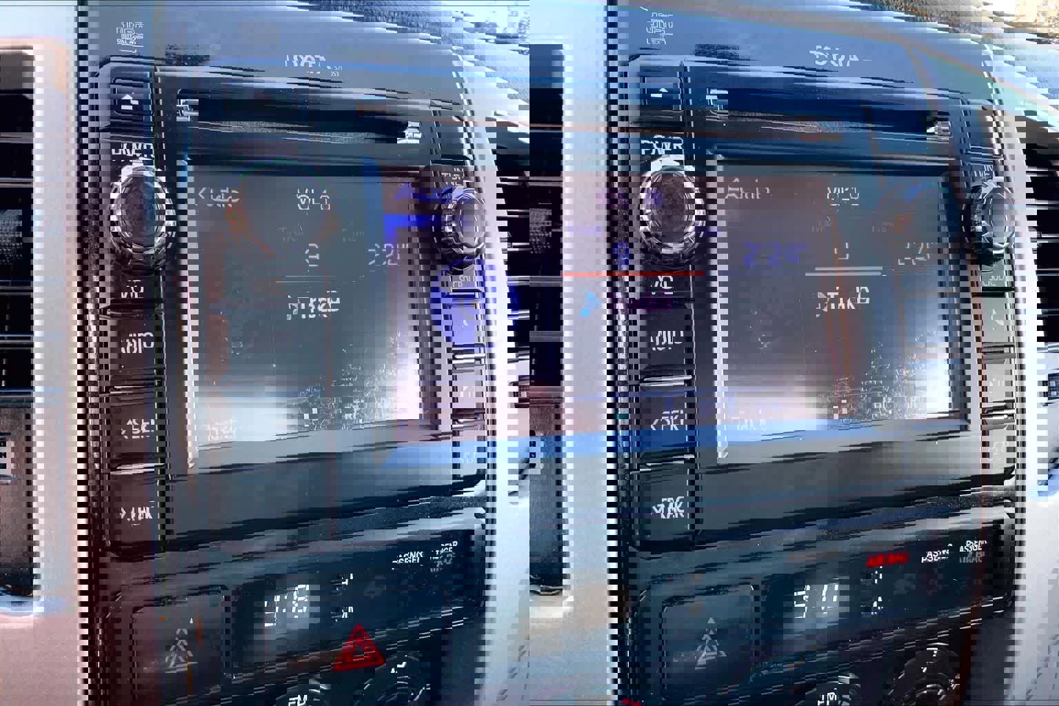 Used 2013 Toyota Tacoma PreRunner image 30