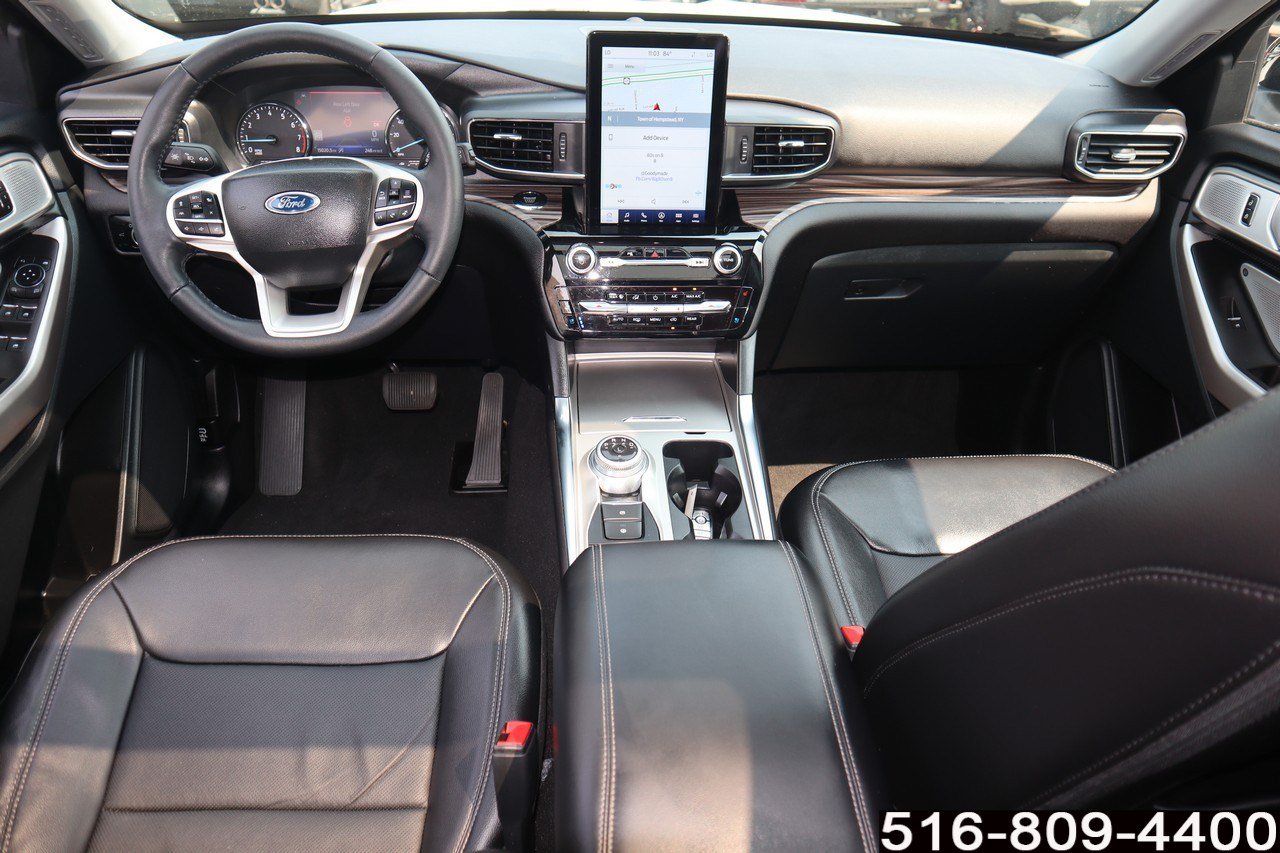 Used 2023 Ford Explorer Limited w/ Limited Technology Package AWD/4WD image 13