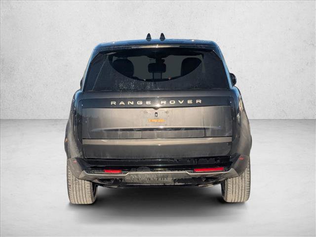 Used 2024 Land Rover Range Rover Long Wheelbase SE image 6
