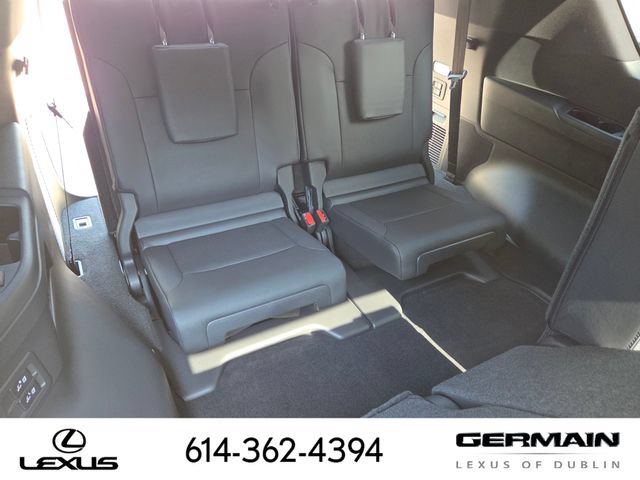 Certified 2025 Lexus LX 600 4WD w/ Interior Upgrade Package image 31