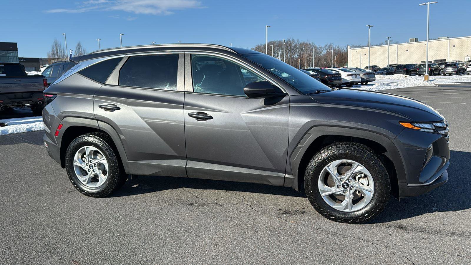 Used 2023 Hyundai Tucson SEL image 3