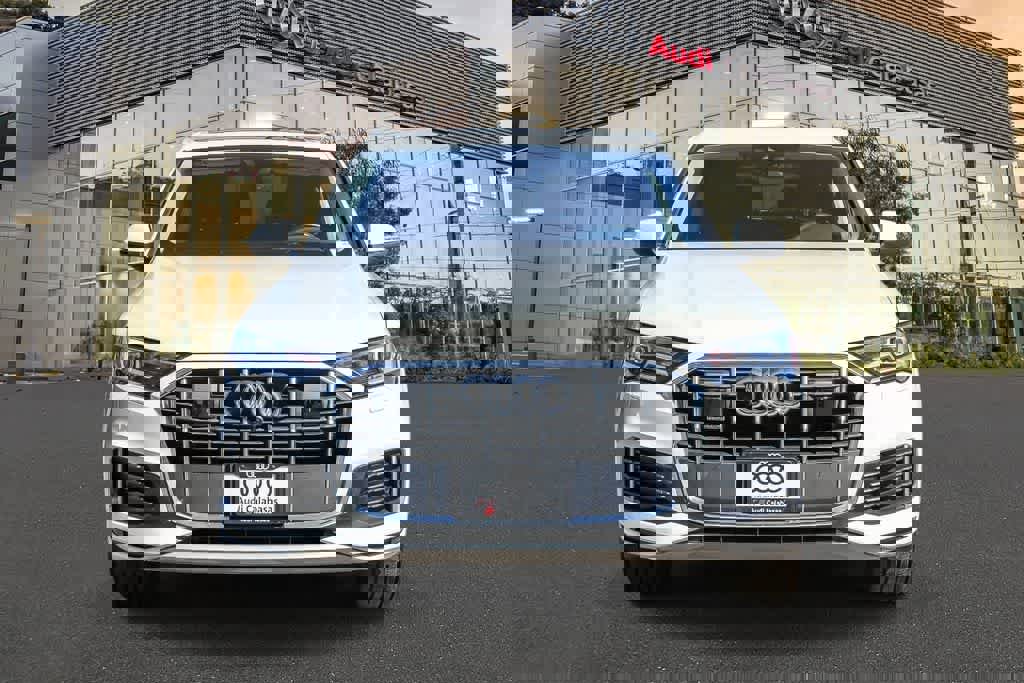 Used 2023 Audi Q7 2.0T Premium Plus w/ Premium Plus Package image 6