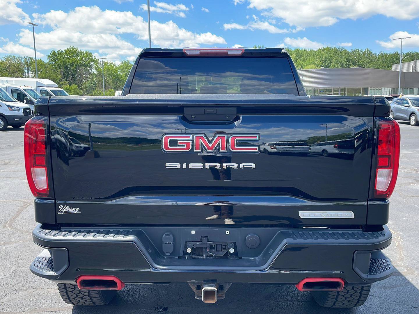 Used 2020 GMC Sierra 1500 Elevation w/ Elevation Value Package AWD/4WD image 4