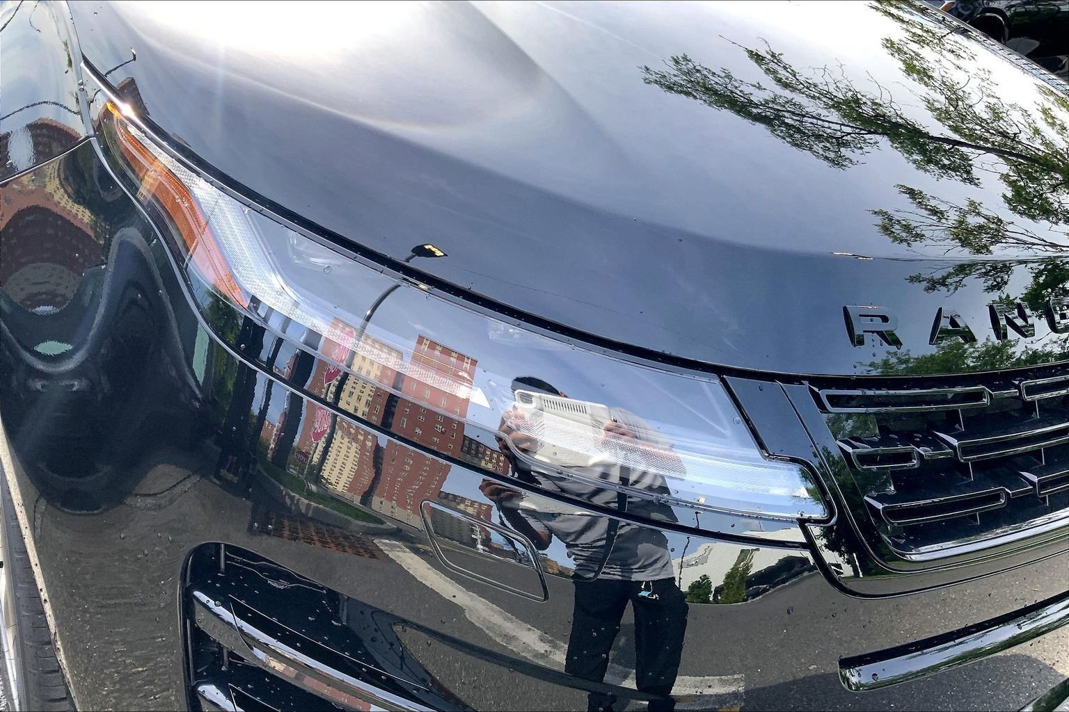 New 2026 Land Rover Range Rover Evoque Hoxton AWD/4WD image 13
