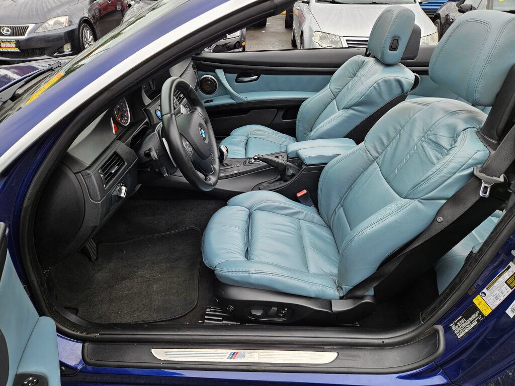 Used 2013 BMW M3 Convertible RWD image 12