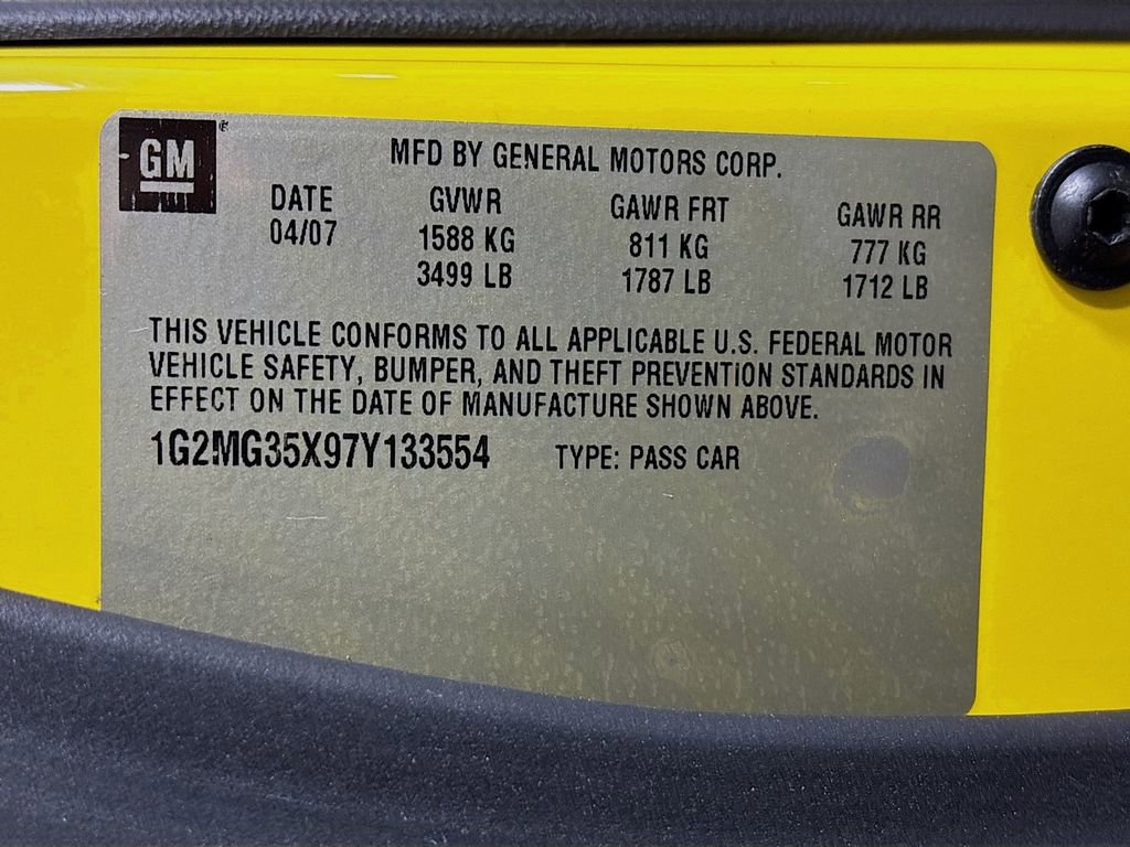 Used 2007 Pontiac Solstice GXP w/ Premium Package image 29