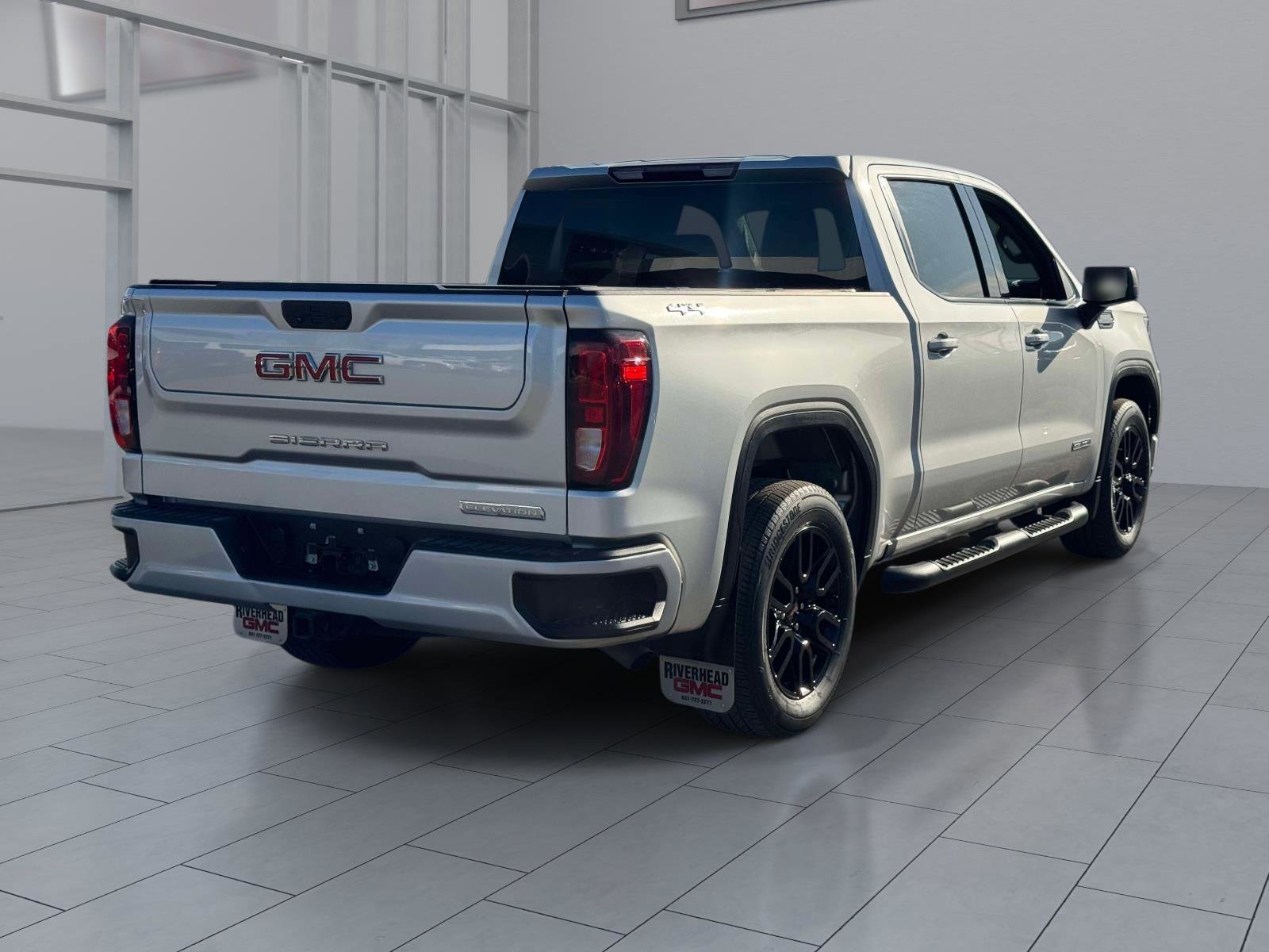 Used 2022 GMC Sierra 1500 Elevation AWD/4WD image 6