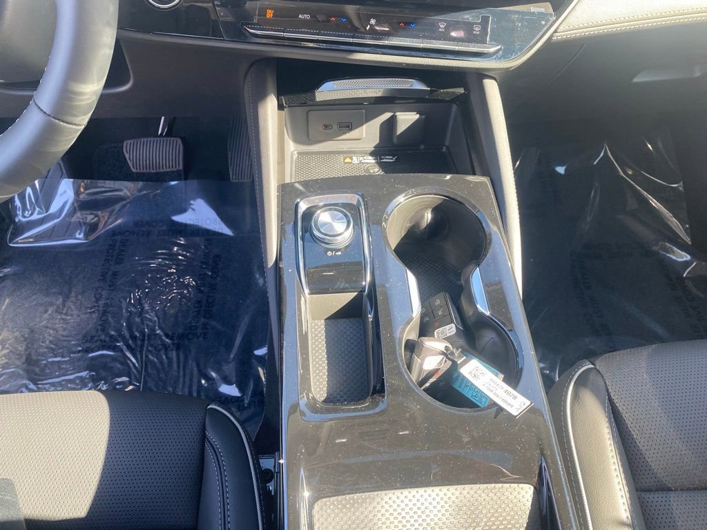 New 2025 Buick Envision Avenir image 20