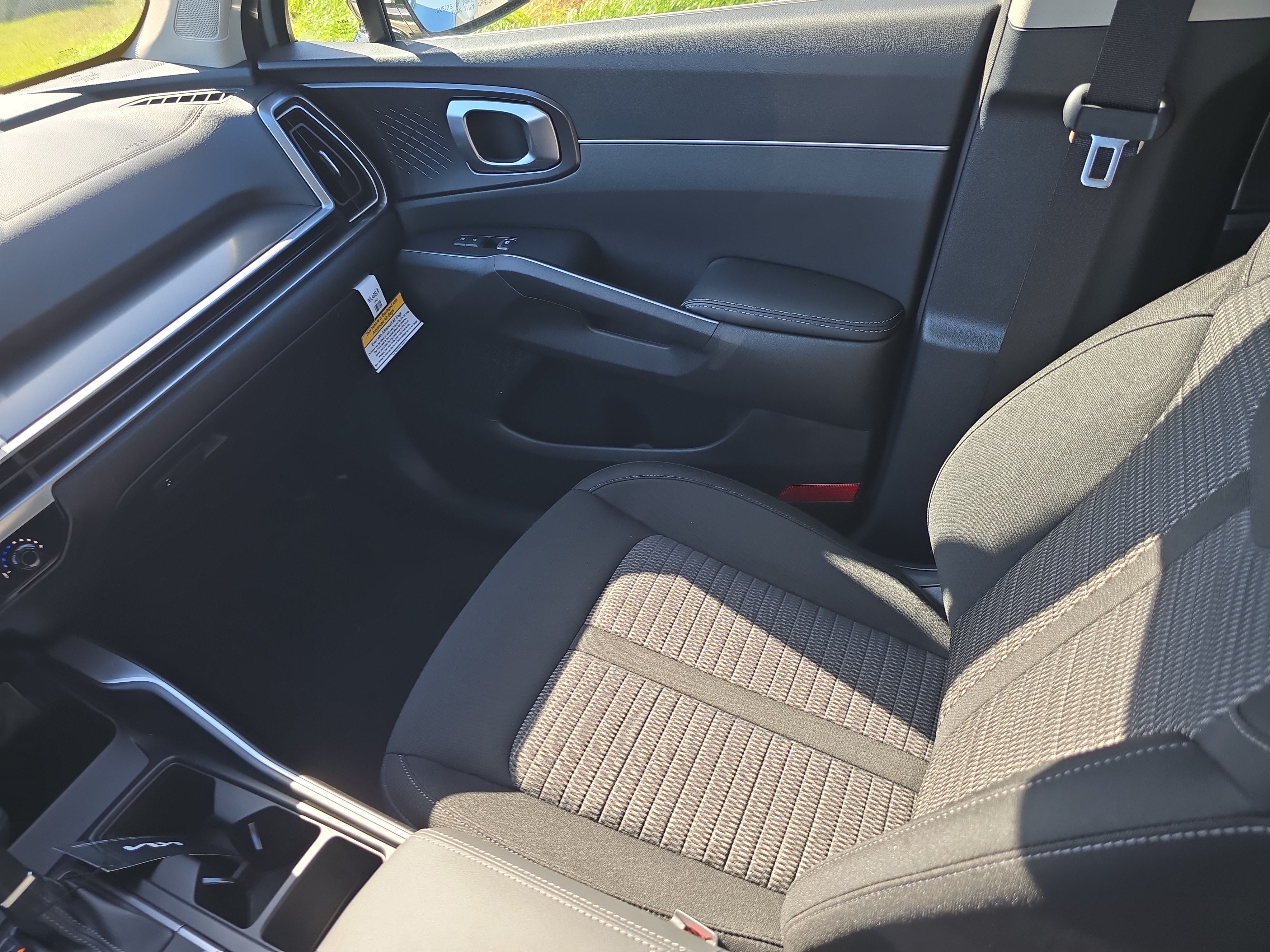New 2026 Kia Sorento LX FWD image 15