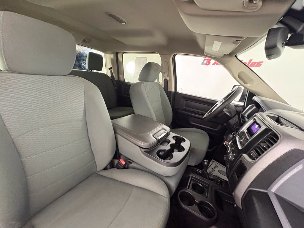 Used 2017 RAM 2500 Tradesman w/ Chrome Appearance Group AWD/4WD image 33