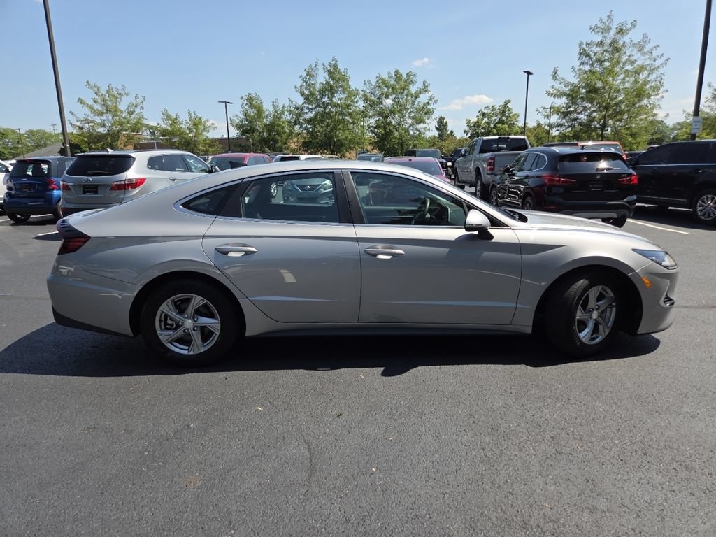 Used 2023 Hyundai Sonata SE FWD image 22