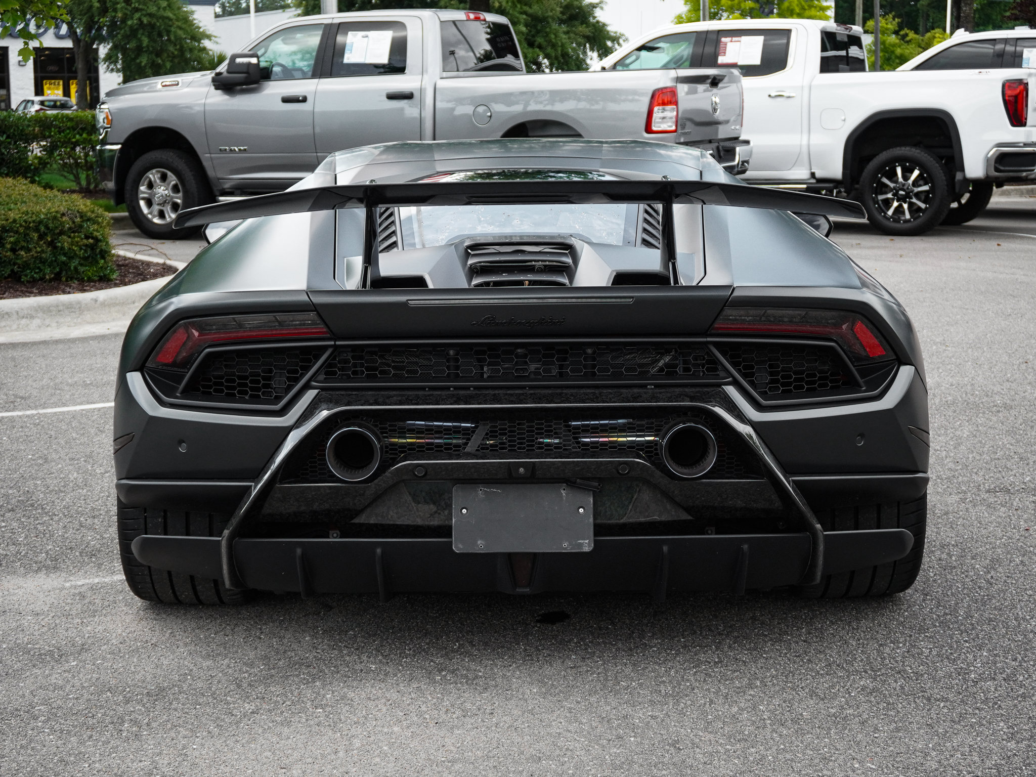 Used 2018 Lamborghini Huracan Performante AWD/4WD image 10