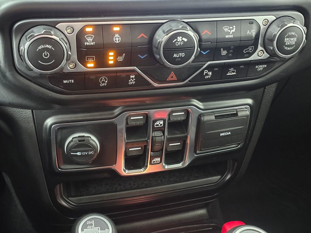 Used 2022 Jeep Gladiator Overland image 35