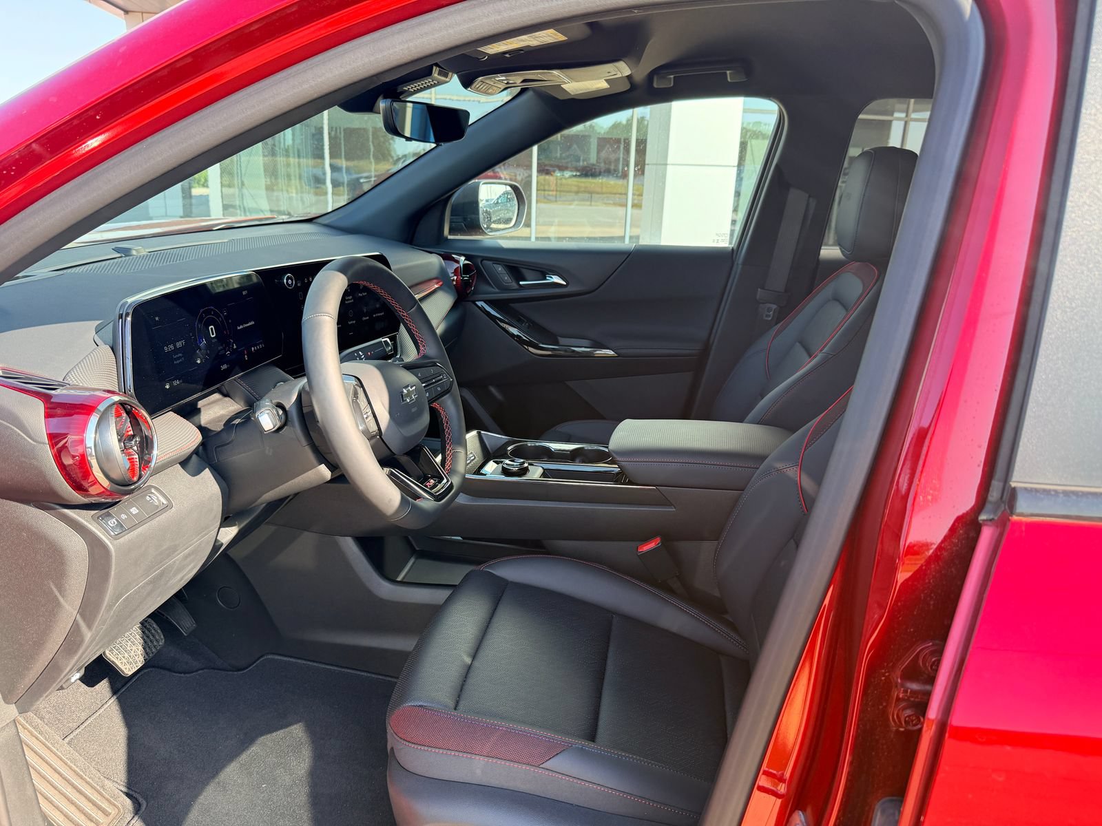 New 2026 Chevrolet Equinox RS w/ Convenience Package III FWD image 11