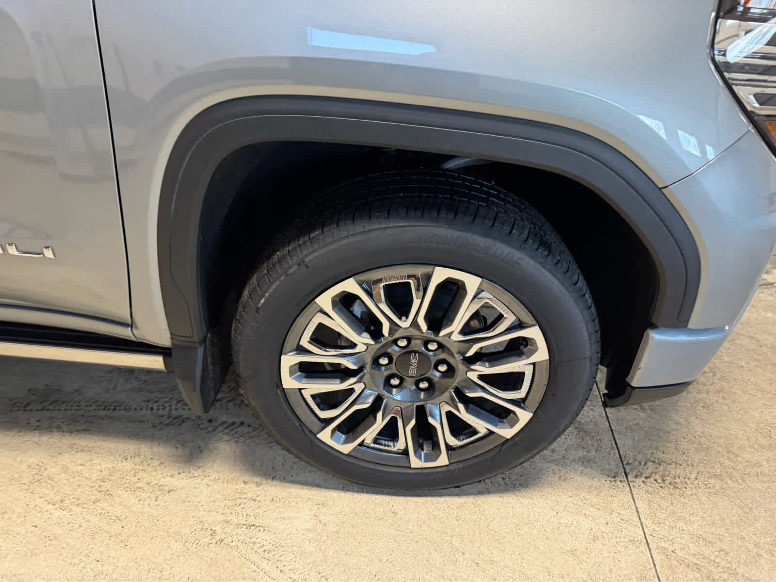 Certified 2025 GMC Sierra 1500 Denali Ultimate image 8