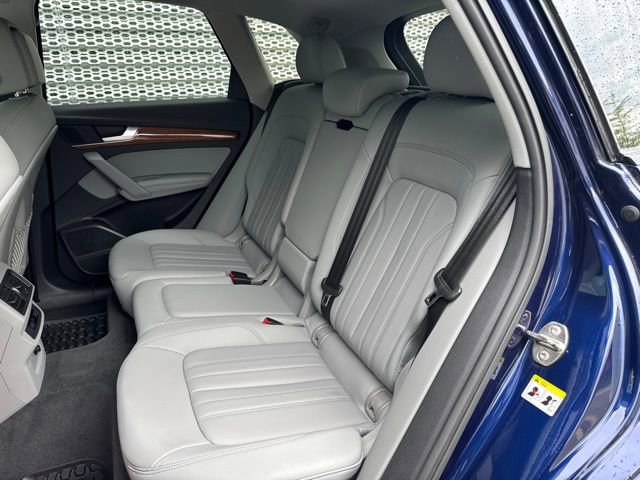 Certified 2022 Audi Q5 2.0T Premium Plus AWD/4WD image 11
