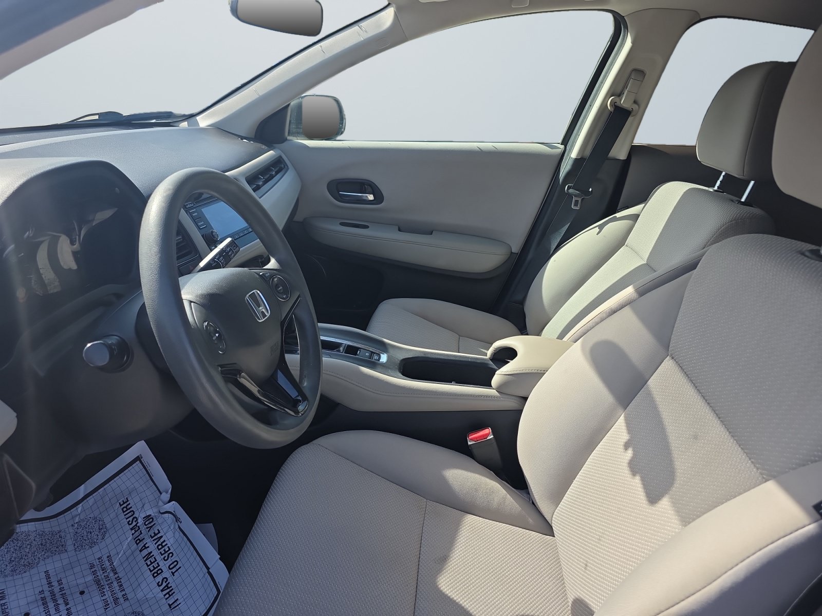 Used 2016 Honda HR-V LX image 10