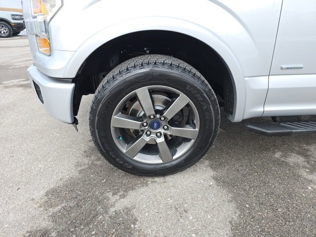 Used 2016 Ford F150 XLT w/ Equipment Group 302A Luxury image 9