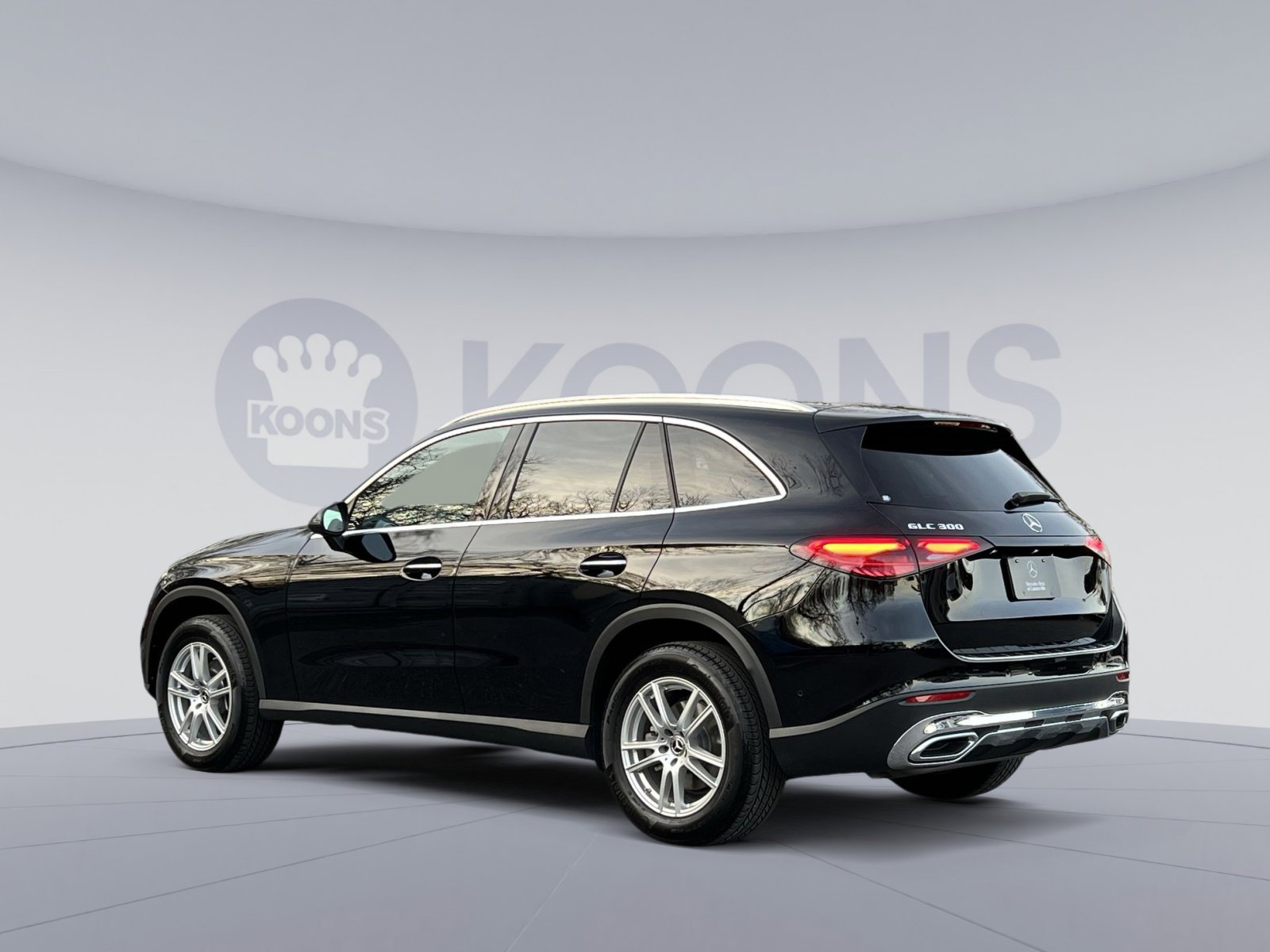 Certified 2023 Mercedes-Benz GLC 300 4MATIC image 4