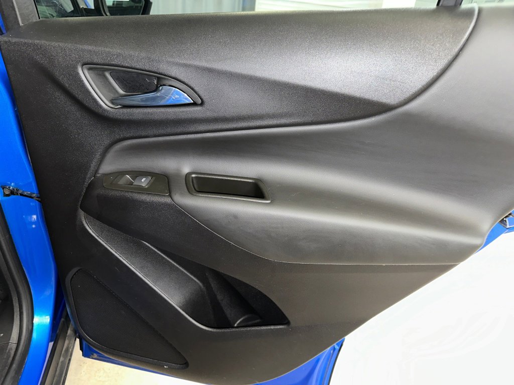 Certified 2024 Chevrolet Equinox LT w/ LPO, Floor Liner Package image 28