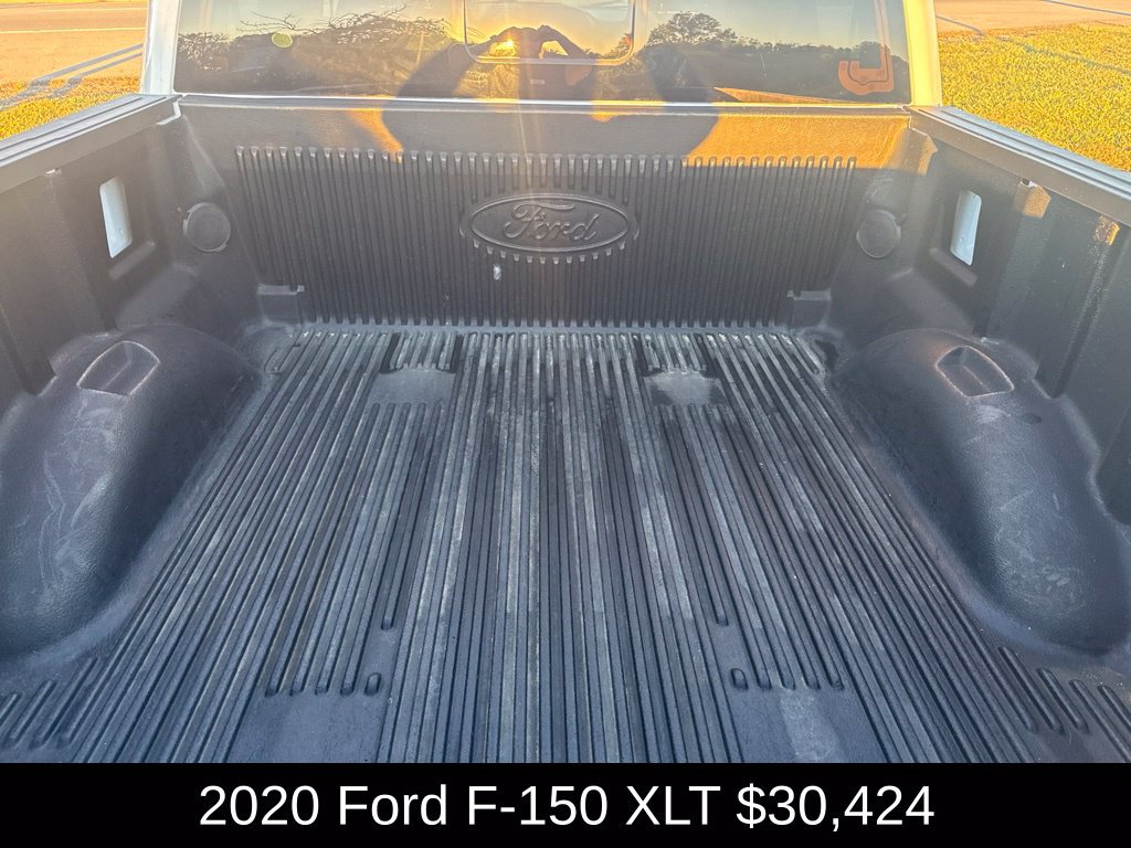 Used 2020 Ford F150 XLT w/ Equipment Group 302A Luxury AWD/4WD image 16