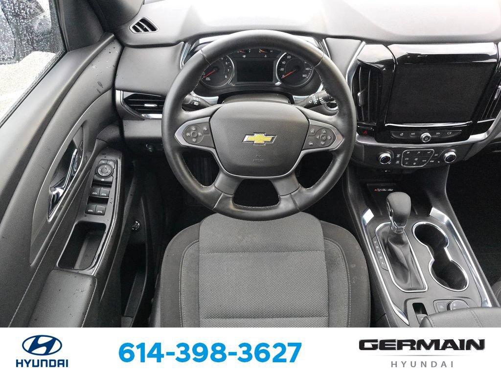 Used 2023 Chevrolet Traverse LT FWD image 17